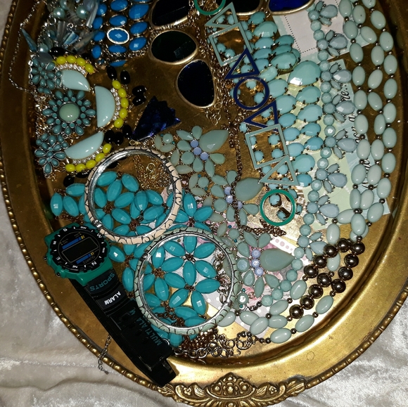 SOLD!!Vintage teal blue bling jewelry lot - Picture 3 of 10